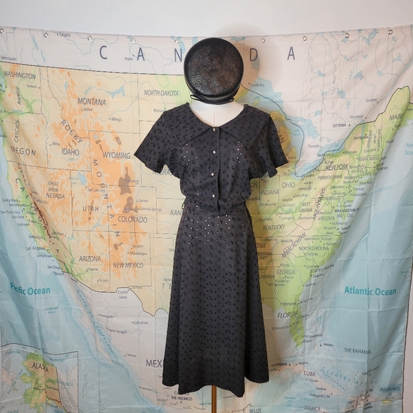 Vintage Black Eyelet Dress With Crystal Buttons. - Picture 4 of 16